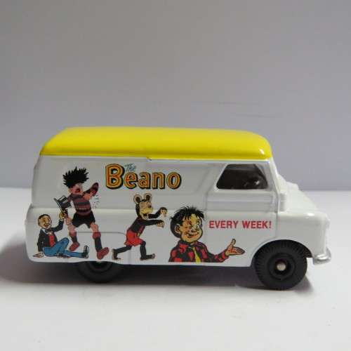 Lledo Days Gone Bedford CA van "The Beano" - Issue 19