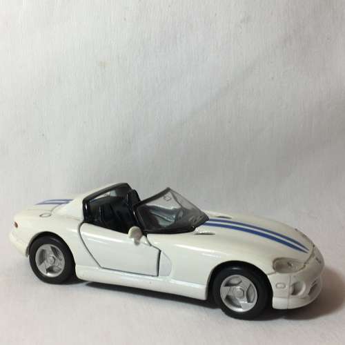 Maisto Dodge Viper RT/10 model car - Scale 1/39