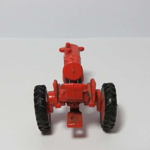 ERTL Allis Chalmers `C` model tractor - Scale 1/64