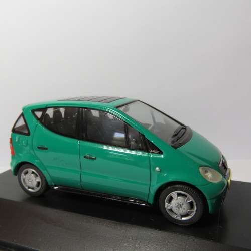Herpa Mercedes-Benz A-Class model car - No mirrors - Scale 1/43
