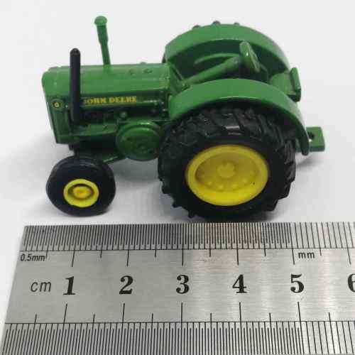 ERTL John Deere model D tractor