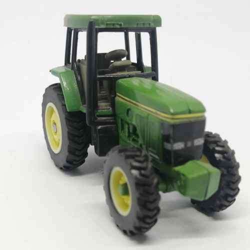 ERTL John Deere 7800 die-cast tractor