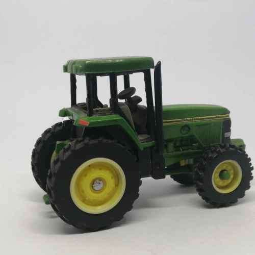 ERTL John Deere 7800 die-cast tractor