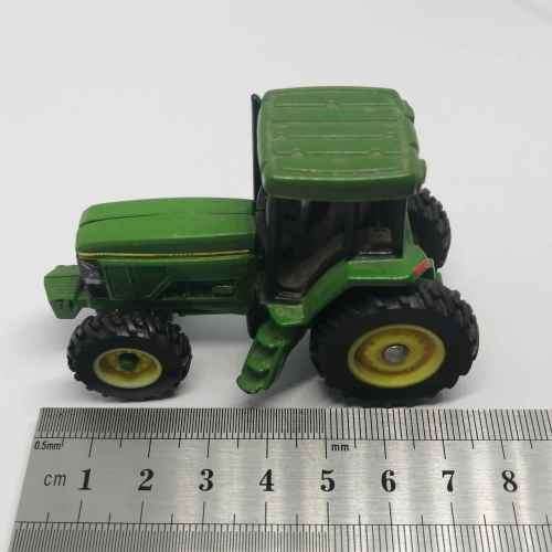 ERTL John Deere 7800 die-cast tractor