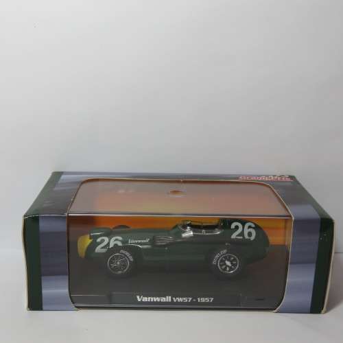 1957 Vanwall VW57 Formula 1 die-cast model car - #26 Stirling Moss - Atlas editions