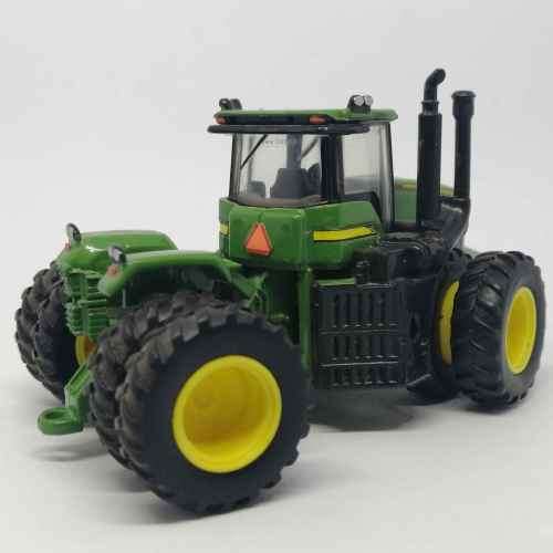 ERTL John Deere 9630 4WD tractor with dual wheels