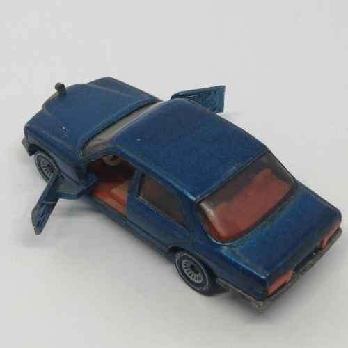 Siku #1042 Mercedes-Benz 500 SE model car