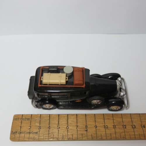 Eligor 1931 Mercedes-benz Kaiser Hof hotel taxi model car - Scale 1/43