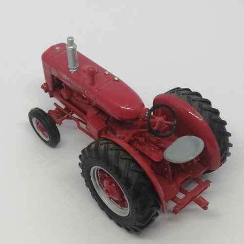 1947 McCormick W6 die-cast tractor model - Universal Hobbies - scale 1/43
