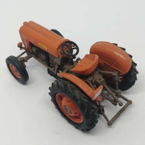 1960 Someca SOM 35 die-cast model tractor - Universal Hobbies - scale 1/43