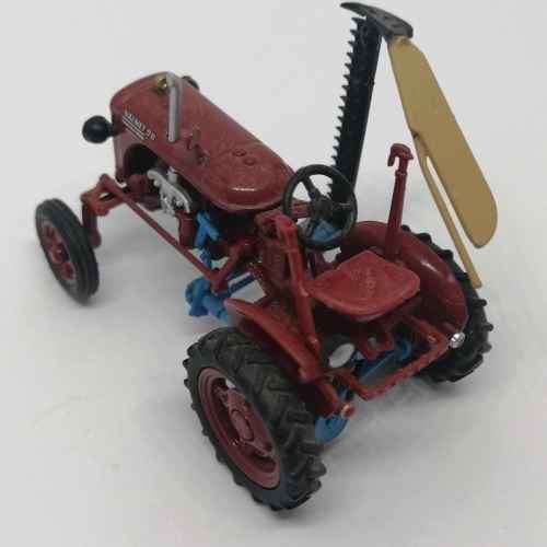 1955 Valmet 20 die-cast model tractor - Universal Hobbies - scale 1/43