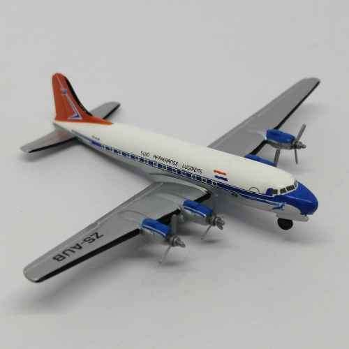 Herpa South African Airways Douglas DC-4 ZS-AUB model airplane