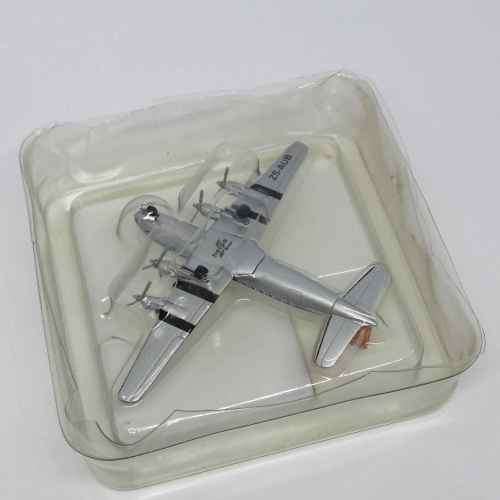 Herpa South African Airways Douglas DC-4 ZS-AUB model airplane