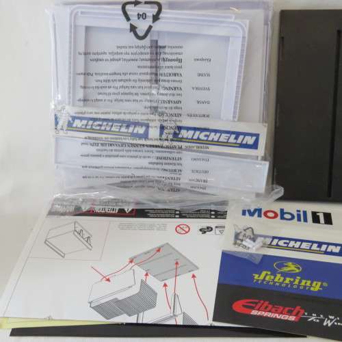 Carrera #21104 Pit stop Lane double garage building - Scale 1/32