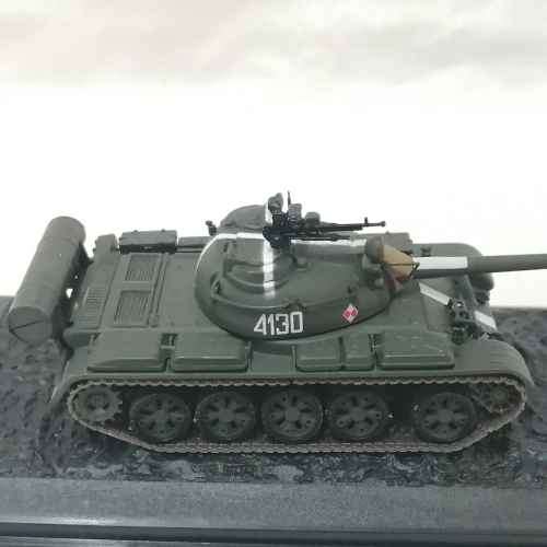 1968 Polish Amry ( Prague ) T-55 A combat tank die-cast model