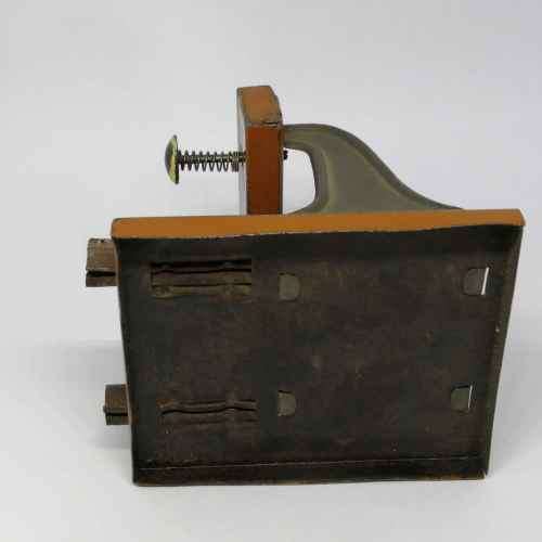 Vintage O-Gauge Tinplate Railways Rail buffer stop - one stopper missing