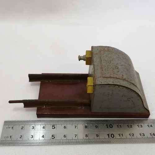 Vintage O-Gauge tinplate rail buffer stop- one stopper missing