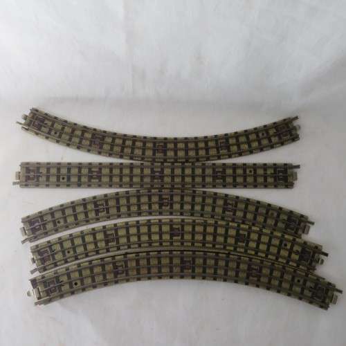 Meccano Ltd Hornby Dublo lot of 35 HO gauge railway tracks - 10 Straights and 25 curves