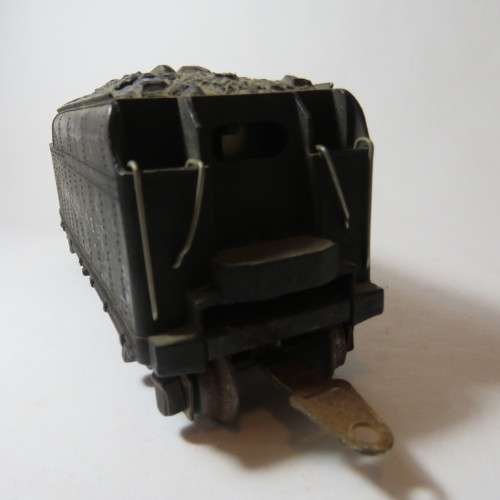Lionel Lines coal truck with motor - 2224 W - 1940's - O-Gauge