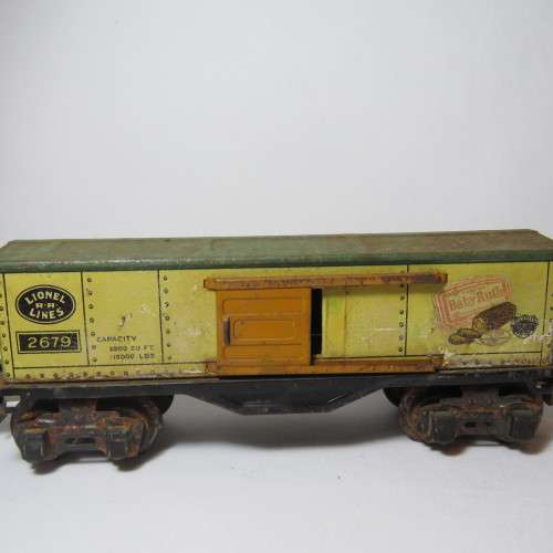 Lionel Lines 2679 Tin Train Wagon - Babe Ruth with sliding doors - Some rust on wheels - O-Gauge