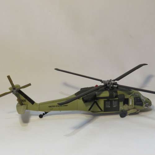 US Army model helicopter - Gun is loose