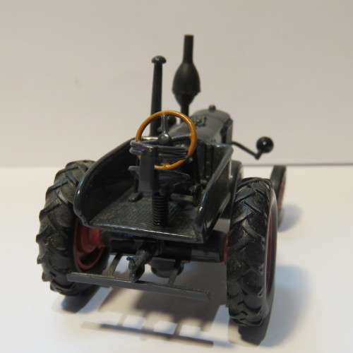 1938 Lanz bulldog tractor model - Universal Hobbies - Scale 1/43