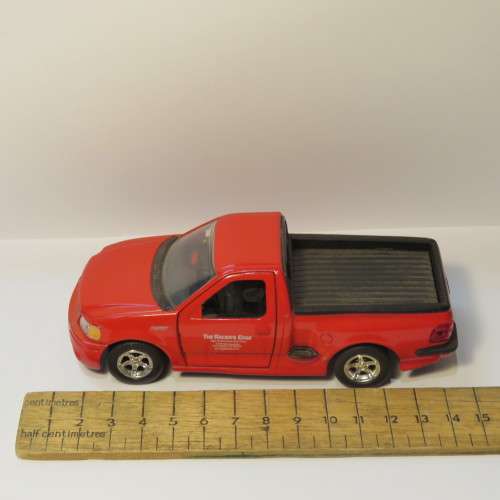 Jada Fast and the furious Brian's 1999 Ford F-150 SVT Lightning truck - Scale 1/32