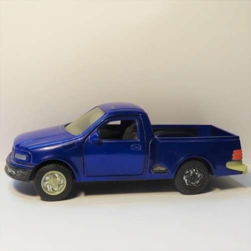 Tootsietoy 1997 Ford F-150 truck - Scale 1/32
