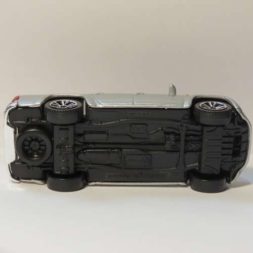 Bburago Volkswagen Amarok double cab pickup truck model - Scale 1/43
