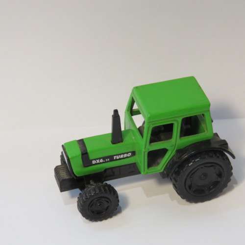 Siku #0843 Dx6 Turbo tractor