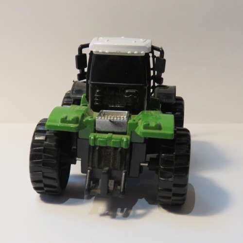 Charisma Farm tractor model - Pull back action