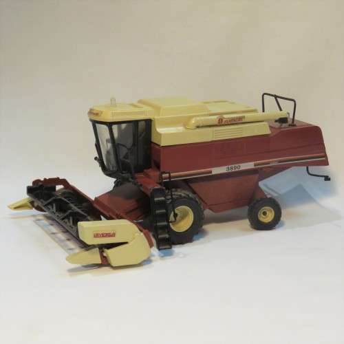 ROS Fiat Agri Laverda 3890 combine harvester model - Front roller partly missing - Scale 1/43