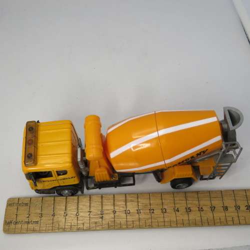 Teama Toys Scania Concrete mixer truck - Die-cast and plastic