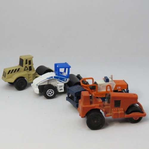 Lot of 4 Die-cast road rollers