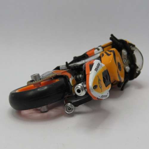 Maisto 2009 Honda Repsol #3 Dani Pedrosa model motorcycle - Scale 1/18