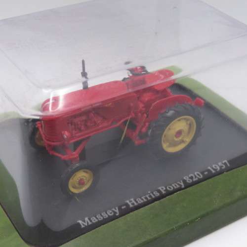 1957 Massey-Harris Pony 820 die-cast tractor - Scale 1/43