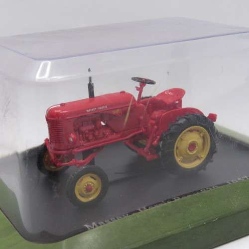 1957 Massey-Harris Pony 820 die-cast tractor - Scale 1/43