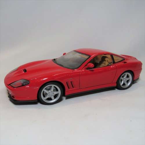 Maisto Ferrari 550 Maranello model car - Scale 1/18 - Some paint marks