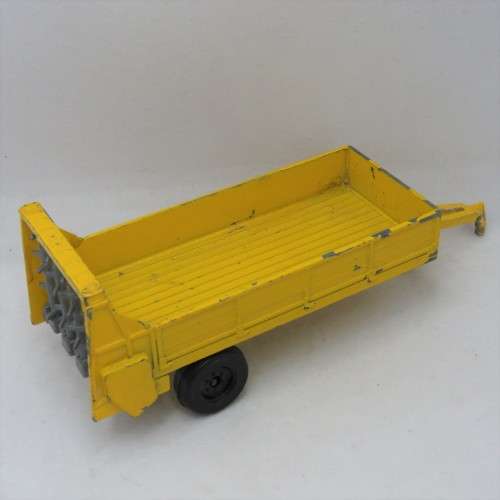 Yaxon die-cast farm trailer - Scale 1/43