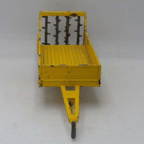 Yaxon die-cast farm trailer - Scale 1/43