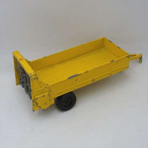 Yaxon die-cast farm trailer - Scale 1/43