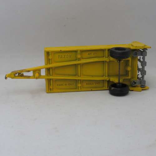 Yaxon die-cast farm trailer - Scale 1/43