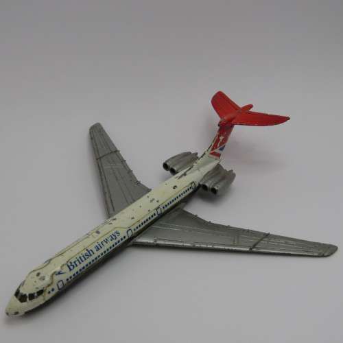 Lintoy Vickers VC-10 British Airways die-cast plane