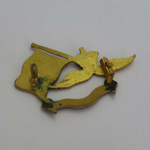 Vintage Dunottar Castle pin badge - No pin