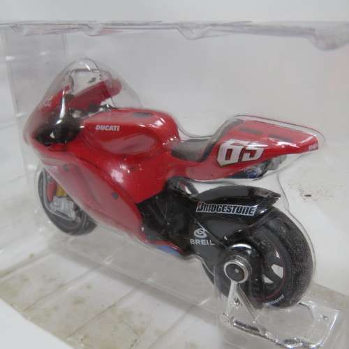 Maisto Ducati Desmosedici die-cast motorcycle - #65 Loris Capirossi - Scale 1/18 in box