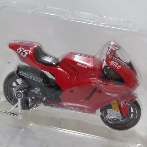 Maisto Ducati Desmosedici die-cast motorcycle - #65 Loris Capirossi - Scale 1/18 in box
