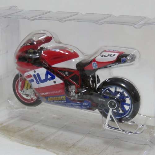 Maisto Ducati 999 die-cast motorcycle - # 100 Neil Hodgson - Scale 1/18 in box