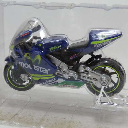 Maisto 2005 Honda RC211V Movistar MotoGP die-cast motorcycle - #15 Sete Gibernau - Scale 1/18