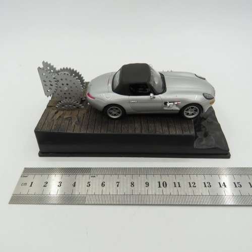 James Bond 007 BMW Z8 model car- The world is not enough