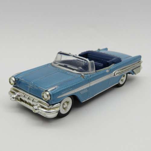 NewRay 1957 Pontiac Bonneville model car - scale 1/43